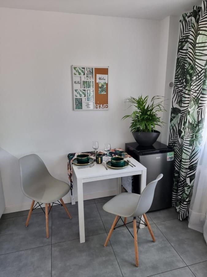 Apartament 22 Apartment เชสโตฮอวา ภายนอก รูปภาพ